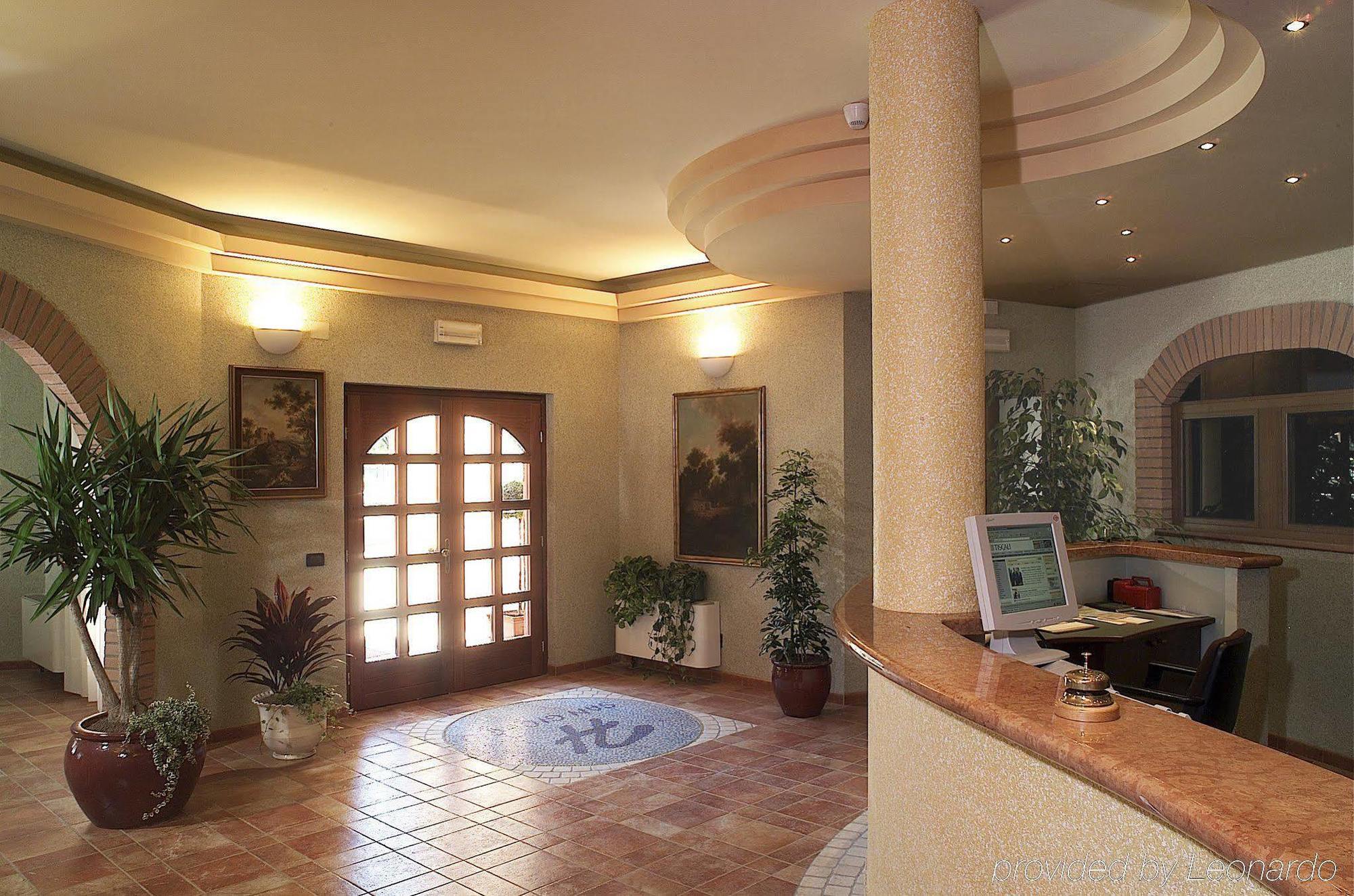 Hotel San Giorgio Сангано Интерьер фото