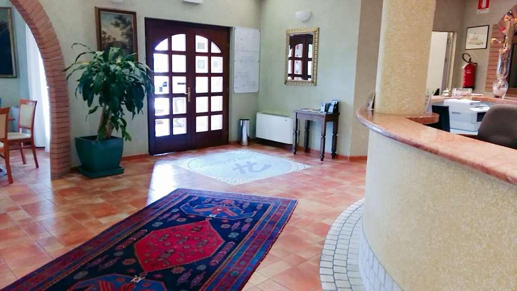 Hotel San Giorgio Сангано Интерьер фото